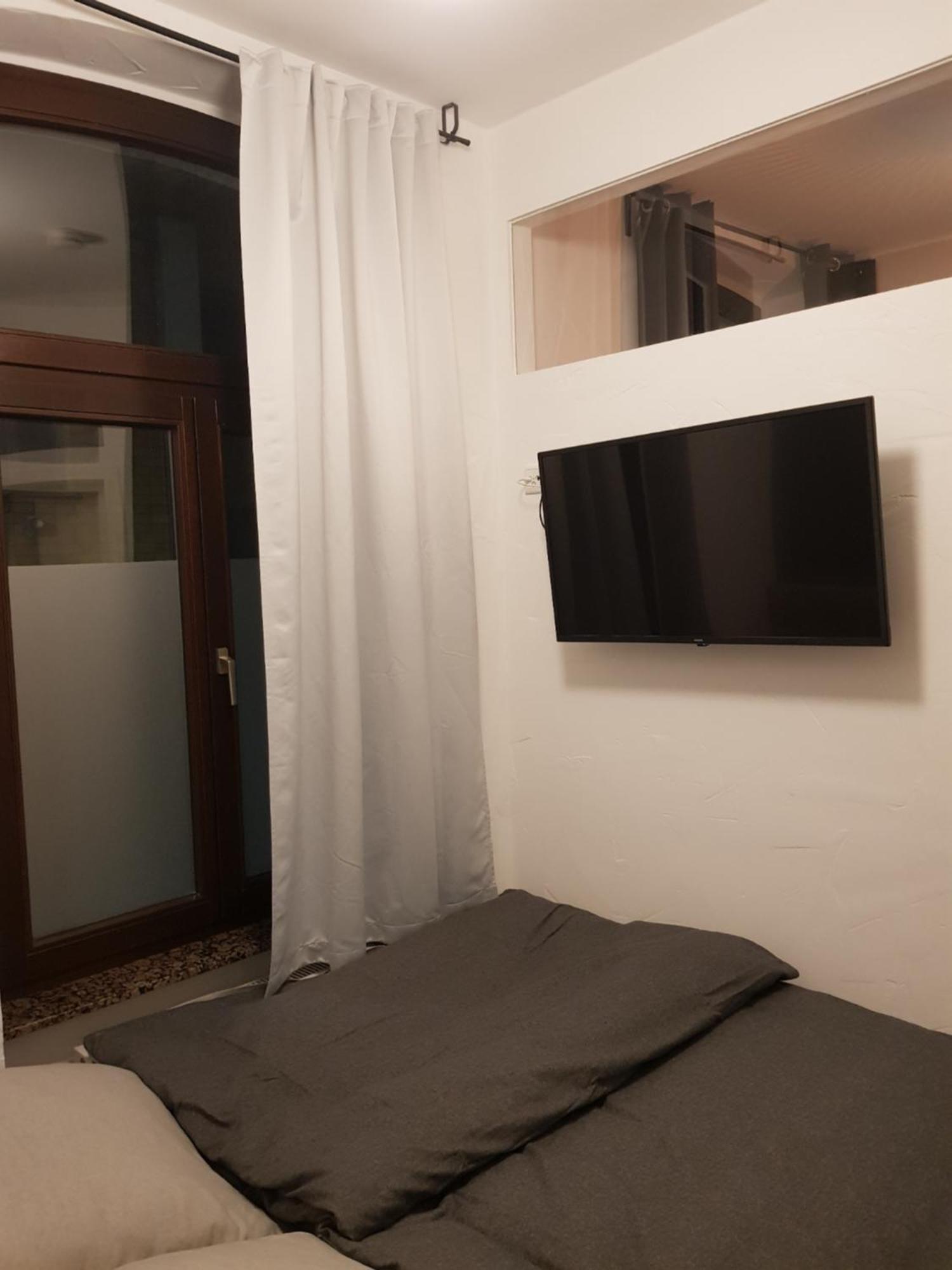 Deutzer Freiheit Apartment Cologne Exterior photo